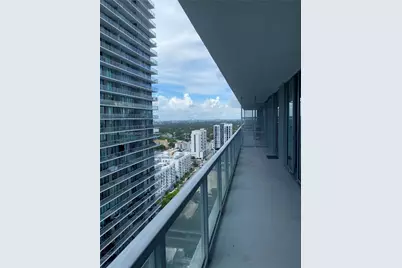 1111 SW 1st Ave #2716-N, Miami, FL 33130 - Photo 2