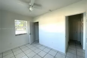 1321 NW 28th St, Miami, FL 33142 - Photo 24