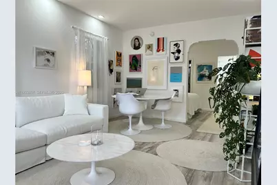 717 Espanola Way #210, Miami Beach, FL 33139 - Photo 2