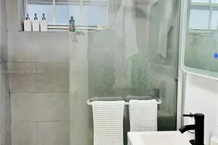 717 Espanola Way, Miami Beach, FL 33139 - Photo 12