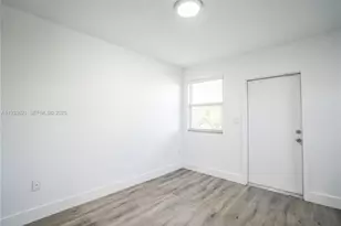 1950 NW 2nd Ct, Miami, FL 33136 - Photo 4