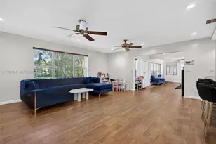 11890 SW 72nd Pl, Pinecrest, FL 33156 - Photo 12