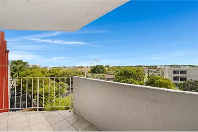 1750 W 46th St #544, Hialeah, FL 33012 - Photo 14