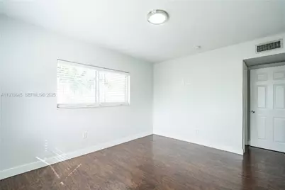 1940 Biarritz Dr #16, Miami Beach, FL 33141 - Photo 16