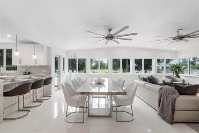 224 E Acre Dr, Plantation, FL 33317 - Photo 12