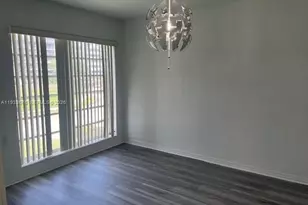 1600 NE 114th St, Miami, FL 33181 - Photo 8