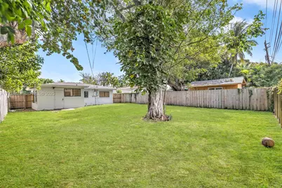 1317 NW 7th Ter, Fort Lauderdale, FL 33311 - Photo 18