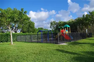 1301 S Franklin Ave, Homestead, FL 33034 - Photo 36