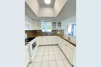 13861 SW 9th Ter #0, Miami, FL 33184 - Photo 4