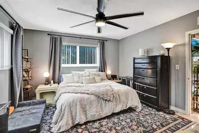 1450 NE 180th St, North Miami Beach, FL 33162 - Photo 22