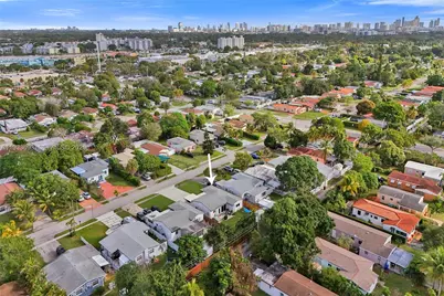 1450 NE 180th St, North Miami Beach, FL 33162 - Photo 34