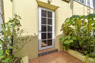 1605 Euclid Ave, Miami Beach, FL 33139 - Photo 4