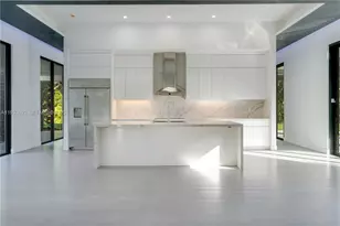 10398 SW 64th St, Miami, FL 33173 - Photo 16