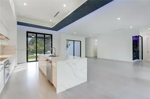 10398 SW 64th St, Miami, FL 33173 - Photo 22