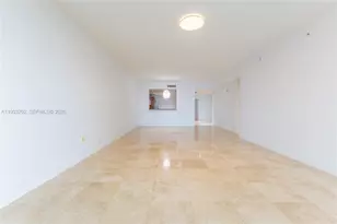 3330 NE 190th St, Aventura, FL 33180 - Photo 48