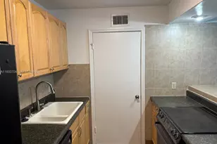 2319 N Congress Ave, Boynton Beach, FL 33426 - Photo 4