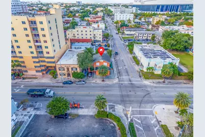 242 NW 12th Ave, Miami, FL 33128 - Photo 28