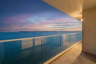 800 Claughton Island Dr, Miami, FL 33131 - Photo 24