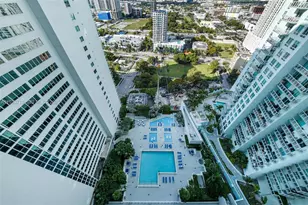 1800 N Bayshore Dr, Miami, FL 33132 - Photo 22