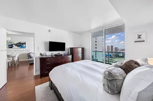 1800 N Bayshore Dr, Miami, FL 33132 - Photo 18