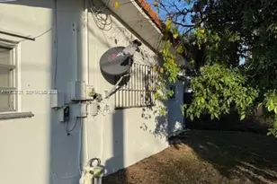 3924 Hayes St, Hollywood, FL 33021 - Photo 4