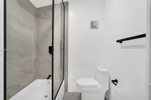 2419 Coolidge St, Hollywood, FL 33020 - Photo 22