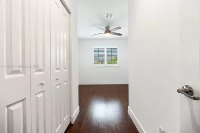 4652 Horseshoe Circle, Davie, FL 33328 - Photo 20