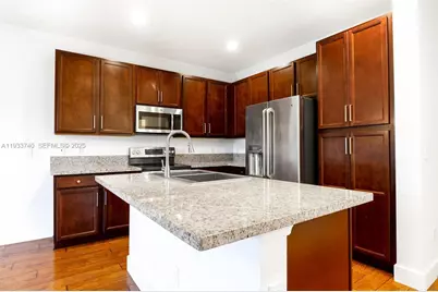 4652 Horseshoe Circle, Davie, FL 33328 - Photo 12