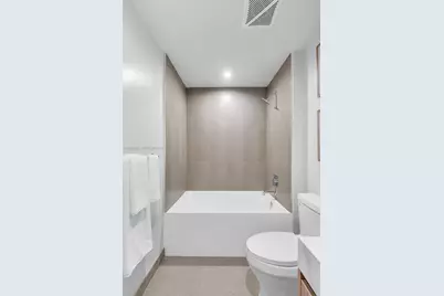 601 N Miami Ave #1607, Miami, FL 33132 - Photo 14