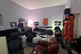 2630 NW 114th St, Miami, FL 33167 - Photo 6