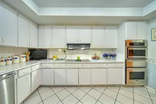 3585 SW 107th Ct, Miami, FL 33165 - Photo 32