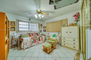 3585 SW 107th Ct, Miami, FL 33165 - Photo 28