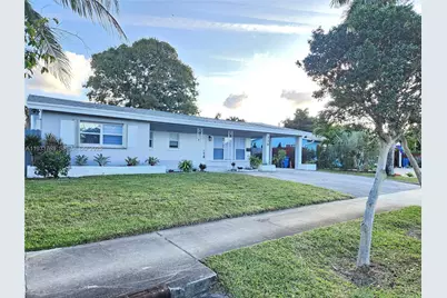 770 NW 38th St, Oakland Park, FL 33309 - Photo 1