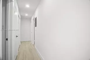 770 NW 38th St, Oakland Park, FL 33309 - Photo 24