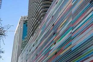 45 SW 9th St, Miami, FL 33130 - Photo 16