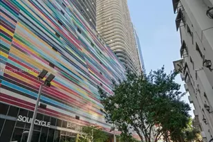 45 SW 9th St, Miami, FL 33130 - Photo 12