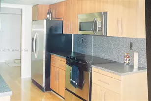 1000 Quayside Terrace, Miami, FL 33138 - Photo 2