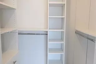 1300 Brickell Bay Dr, Miami, FL 33131 - Photo 8