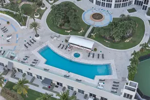 19111 Collins Ave, Sunny Isles Beach, FL 33160 - Photo 48