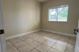 10710 NW 66th St, Doral, FL 33178 - Photo 18