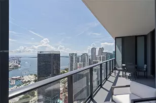 159 NE 6th St, Miami, FL 33132 - Photo 16