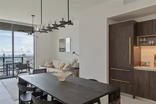 159 NE 6th St, Miami, FL 33132 - Photo 6