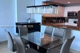 2301 Collins Ave, Miami Beach, FL 33139 - Photo 8