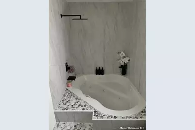 607 Maple Dr, Margate, FL 33063 - Photo 8