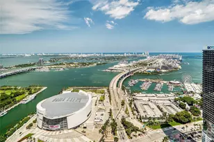 159 NE 6th St, Miami, FL 33132 - Photo 1