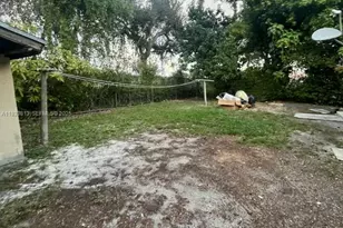 561 NW 113th St, Miami Shores, FL 33168 - Photo 38