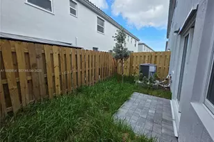 1082 SE 2nd Terrace, Florida City, FL 33034 - Photo 2