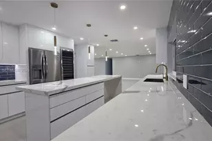 10540 SW 125th St, Miami, FL 33176 - Photo 8