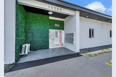 14280 NE 6th Ave, North Miami, FL 33161 - Photo 22