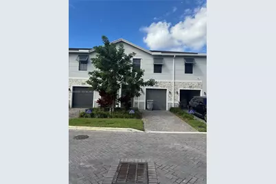 817 NW 3rd Way, Pompano Beach, FL 33060 - Photo 2